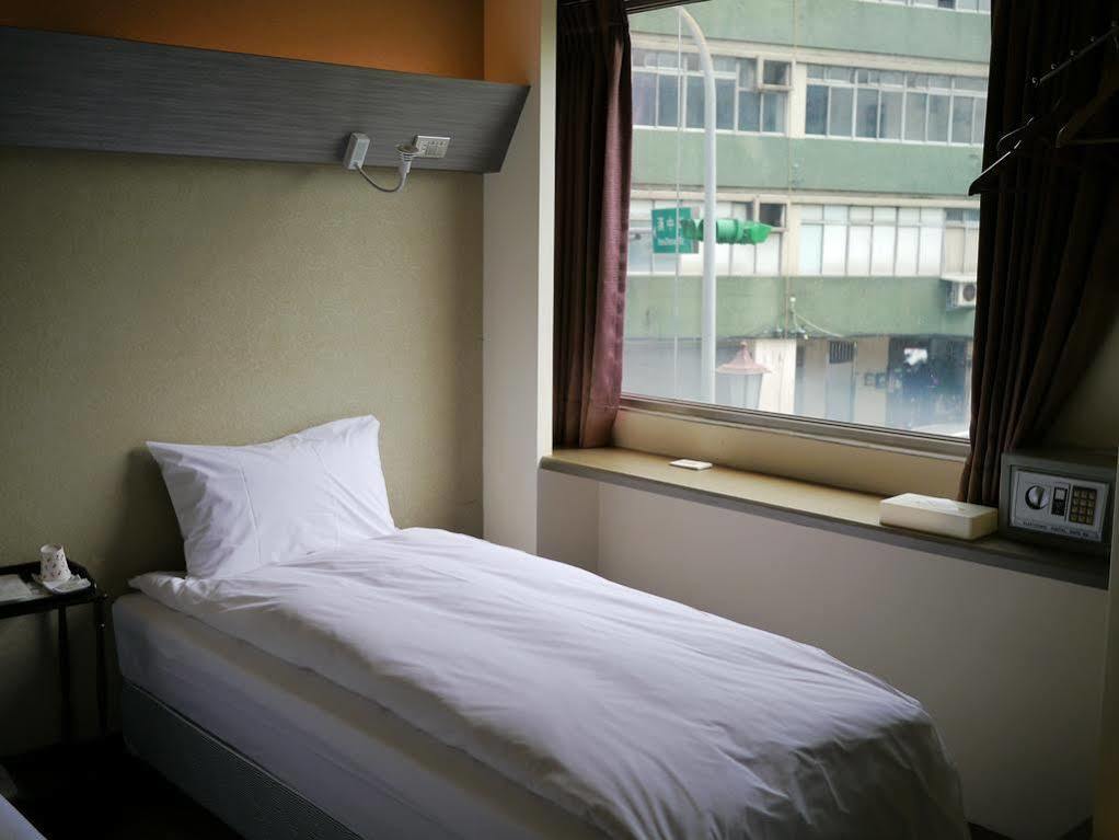 Galaxy Mini Inn Taipei Eksteriør bilde